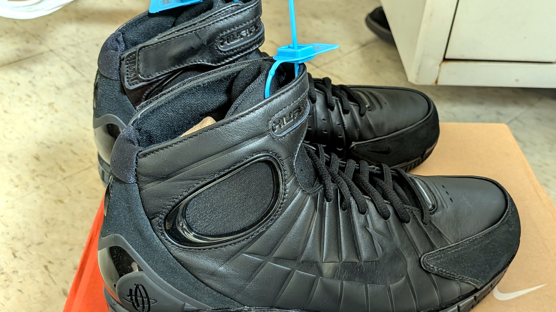 Nike Air Zoom Huarache 2K4 OT Black 全黑配色